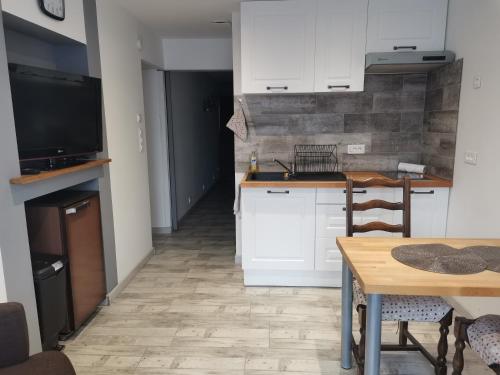 Dapur atau dapur kecil di Le Pommiers
