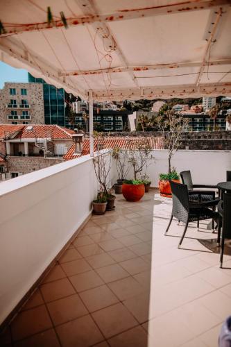 Балкон или терраса в Villa Casa di Pietra - Budva Old town