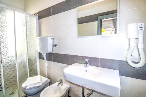 Koupelna v ubytování RESIDENZA ANNESSA Hotel Duca di Kent