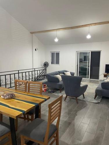 Gallery image of Vacation Villa in Piqeras in Piqeras