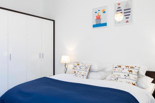 Happy Place Apartment