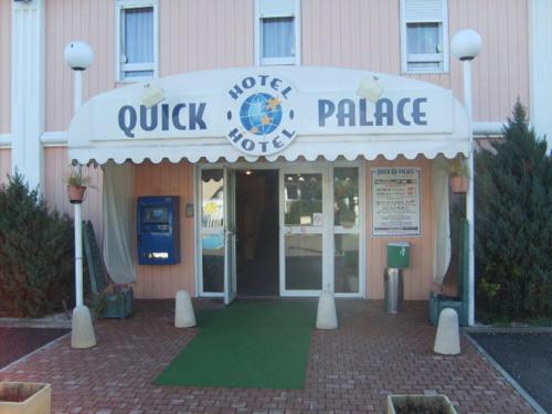 a building with a sign on the front of it at Quick Palace St Jean De Vedas - A709 in Saint-Jean-de-Védas