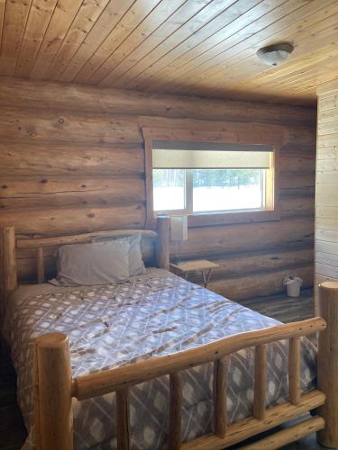 Cougar Mountain Lodge B&B – Photos 3