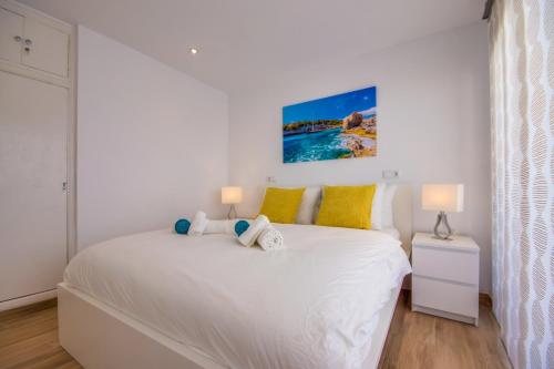 Postel nebo postele na pokoji v ubytování Ideal Property Mallorca - Primavera