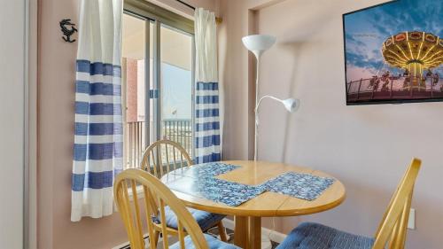 600 Kennedy Dr, Unit 311 – Photos 3