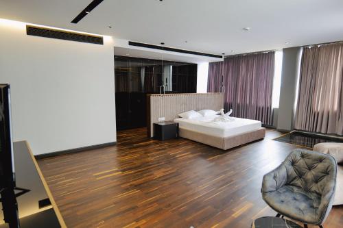 Galeriebild der Unterkunft Adamas Resort & Hotel in Lezha