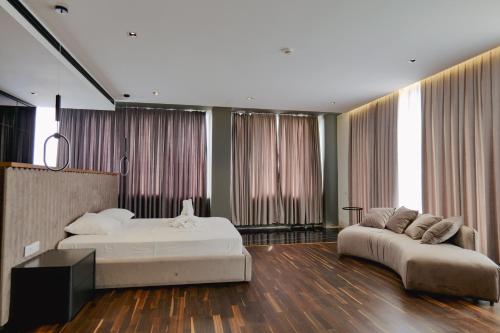 Galeriebild der Unterkunft Adamas Resort & Hotel in Lezha