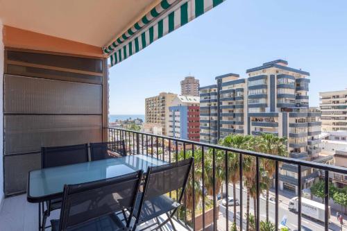 Central apt with balcony by Costarentals - Ref 92