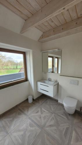 A bathroom at Hotel Lethehof