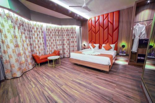 Ein Bett oder Betten in einem Zimmer der Unterkunft Grand Palace Hotel & Spa