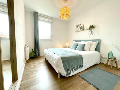 Le Central - Confort et Calme au centre-ville - Lits Queen Size