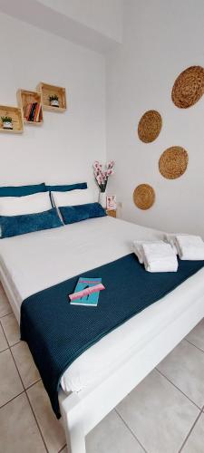 Letto o letti in una camera di Kato Yialos Paros