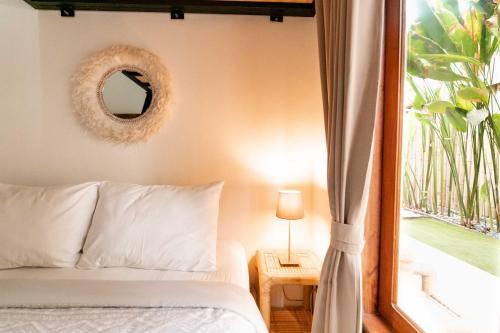 Loka Surf & Fitness Lodge