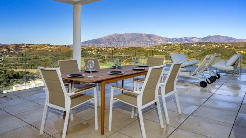 Panoramic terrace w pool by Costarentals - Ref 192