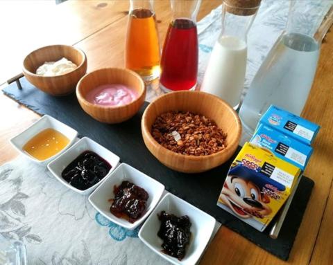 Mad i den private indkvartering eller i nærheden