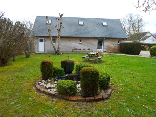 Maison d'une chambre avec jardin clos et wifi a Gruchet Saint Simeon