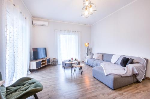 SmartStay Marousi Home with Parking