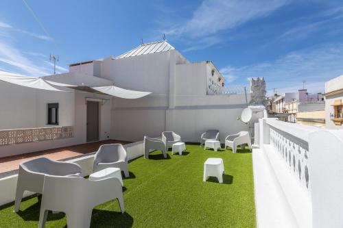 Trajano Estudios by Ĥ