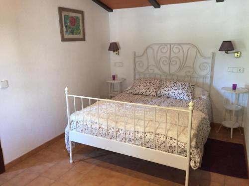 Postel nebo postele na pokoji v ubytování Sa Bassa Crua Agroturismo