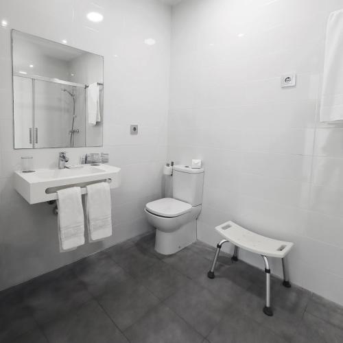 Um banheiro em Hotel Portmán