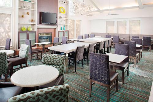 Residence Inn Dallas Park Central Image