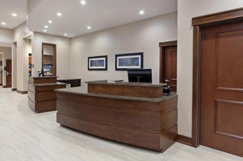 Lobi atau kawasan kaunter penerimaan di Residence Inn by Marriott Seattle Sea-Tac Airport