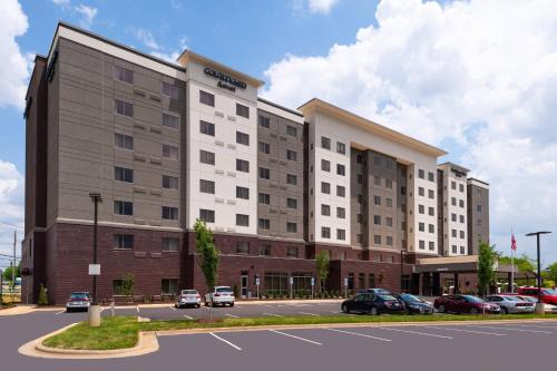 Courtyard by Marriott Charlotte Northlake Image