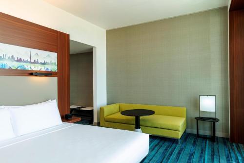  Aloft Dubai South -  Room  picture :    Tea/Coffee maker    Minibar    Shower                            