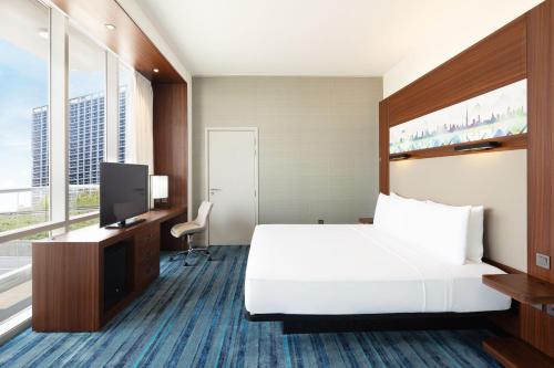 Aloft Dubai South Image