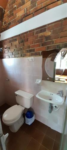 Bilik mandi di Hotel Campestre Luna Roja