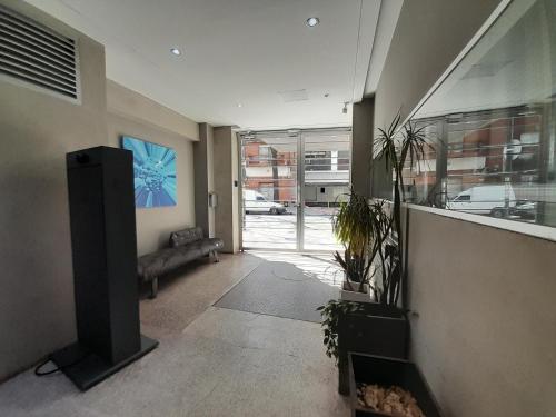 Μια τηλεόραση ή/και κέντρο ψυχαγωγίας στο Trendy studio in Núñez