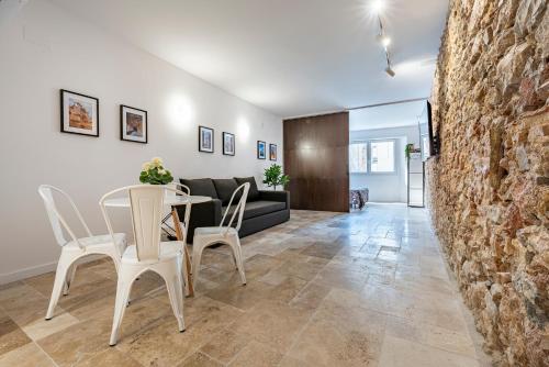 Kép Stone Wall Apartment en Barri Port Maritim szállásáról Tarragonában a galériában