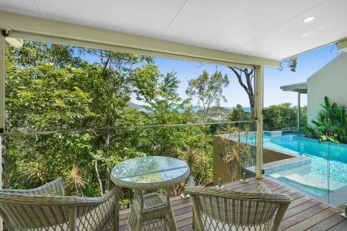 Something Wonderful by Belle Escapes picture