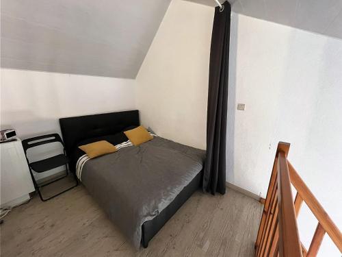 Posteľ alebo postele v izbe v ubytovaní Studio mezzanine proche mer avec balcon - FR-1-197-558
