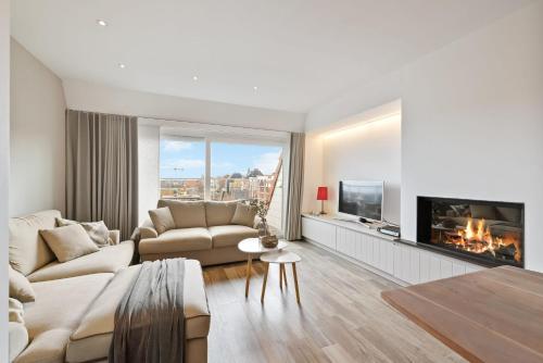 Unique apartment with sunny terrace in Middelkerke