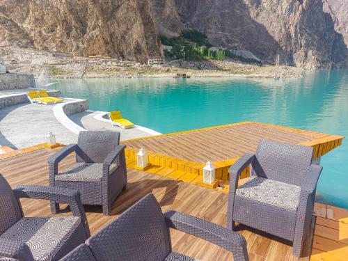 Fotografie z fotogalerie ubytování Luxus Hunza Attabad Lake Resort v destinaci Hunza