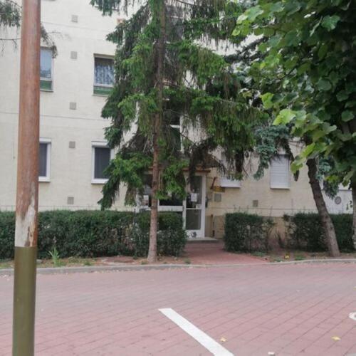 Το κτήριο όπου στεγάζεται  το διαμέρισμα