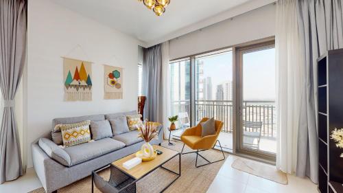 Fotografie z fotogalerie ubytování Primestay - Creekside 18B 2BR, Creek Harbour v Dubaji