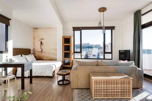 Explore Nightlife Near an Apartment With an Acropolis View