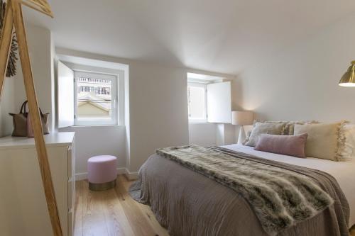 The Romantic Nest - the Perfect Getaway at Downtown, 6th-floor no lift