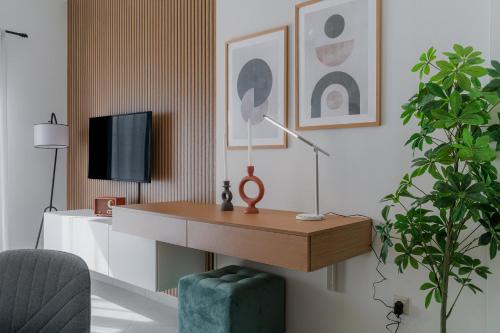 Sunny & Modern apt for 3 persons