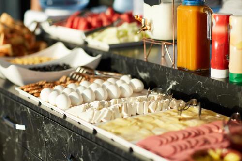 Đồ ăn tại/gần khách sạn căn hộ