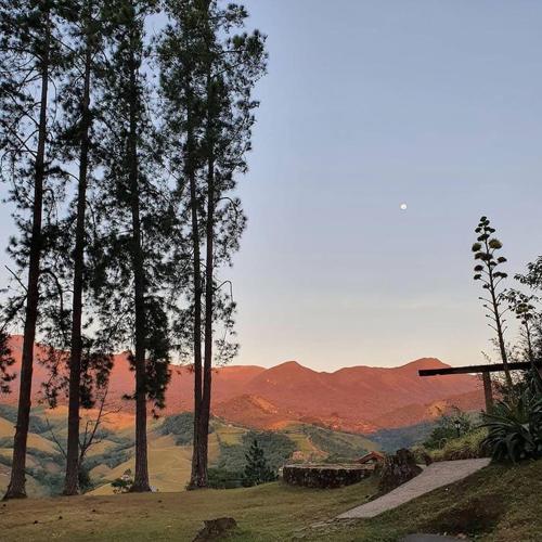 Landskap semula jadi dekat dengan taman percutian