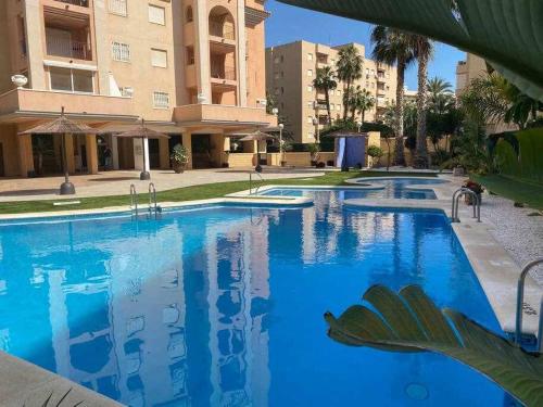 Piso estilo Mediterráneo a 200m de la playa