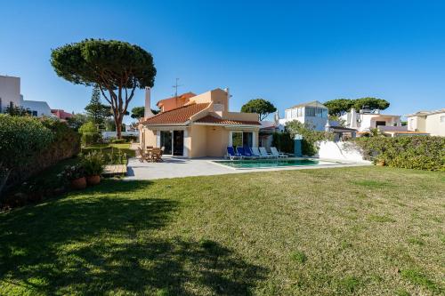 Villa Mianas by SAPvillas