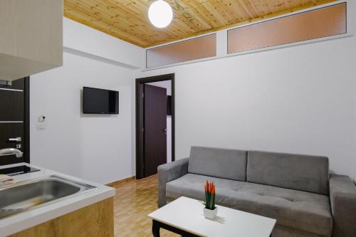 Gallery image of Osmani Rooms Sarande in Sarandë