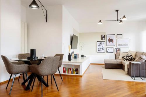 A seating area at Exclusive penthouse with 60 m2 panoramic terrace