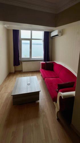 Fotografie z fotogalerie ubytování Ada Balyanoz Seaside Apartments v destinaci Kocaeli
