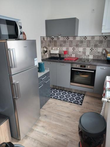 Dapur atau dapur kecil di Chez Arthur et Cie
