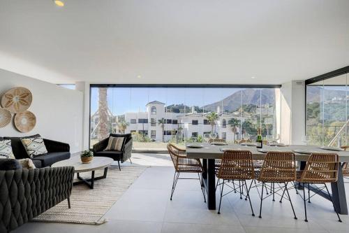 3 Bedroom Ground Floor Apartment @ Estepona Hills!